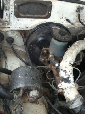 toyota hilux ln 40 4 ประตู