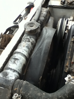 toyota hilux ln 40 4 ประตู