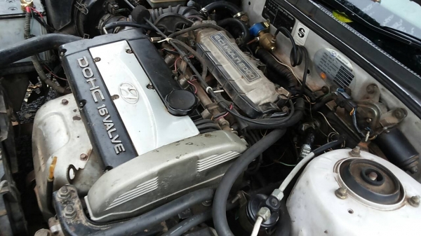 HYUNDAI SONATA GLXi 2.0 MT ปี 97 รถสวยสีสันบางเดิมๆทั้งคัน เครื่องแห้งแรงดีไม่มีเยิ้ม ติดตั้งแก๊ส LPG ลงเล่มแล้วประหยัดมากๆ ภายในเก๋งคอนโซลสวยครบหรูดี CD MP3 แอร์เย็น พ.เพาเวอร์ ก.ไฟฟ้า ช่วงล่างแน่นหนึบ ยางสภาพดี 4 เส้นประมาณ 70\% พร้อมใช้งาน เอกสารทะเบียน