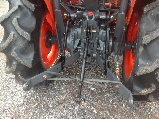 ปัญญาแทรคเตอร์มาแล้ว...จัดมาให้ครับ คูโบต้า L3408 พร้อมใบมีดตราช้าง เล่มทะเบียนพร้อม