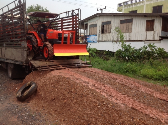 ปัญญาแทรคเตอร์มาแล้ว...จัดมาให้ครับ คูโบต้า L3408 พร้อมใบมีดตราช้าง เล่มทะเบียนพร้อม