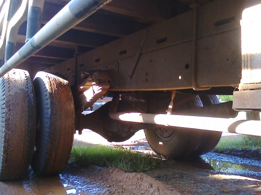 HINO FC2W 120 WO4D รุ่นซูเปอร์เสี่ย fหน้า หลัง ปี37 พร้อมคอกอย่างงาม ยาว 5.5 เมตร ภาษี57