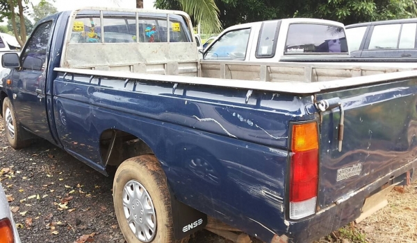 NISSAN BIG M SINGLE 2.5 MT BD25 ปี 39 จอโค้ง เครื่องฝาแดง รถสวยสภาพดีสุดๆพร้อมใช้งาน เครื่องแห้งแรงดีเดิมๆ ภายในเก๋งคอนโซลครบพร้อม แอร์เย็น พวงมาลัยธรรมดา กระบะไม่มีผุกร่อน ช่วงล่างคัชซีสวยไม่ผุ ยางสภาพดี 4 เส้นประมาณ 70\% พร้อมใช้งาน เอกสารทะเบียนภาษีเต็ม NISSAN BIG M SINGLE 2.5 MT BD25 ปี 39 จอโค้ง เครื่องฝาแดง รถสวยสภาพดีสุดๆพร้อมใช้งาน เครื่องแห้งแรงดีเดิมๆ ภายในเก๋งคอนโซลครบพร้อม แอร์เย็น พวงมาลัยธรรมดา กระบะไม่มีผุกร่อน ช่วงล่างคัชซีสวยไม่ผุ ยางสภาพดี 4 เส้นประมาณ 70\% พร้อมใช้งาน เอกสารทะเบียนภาษีเต็ม