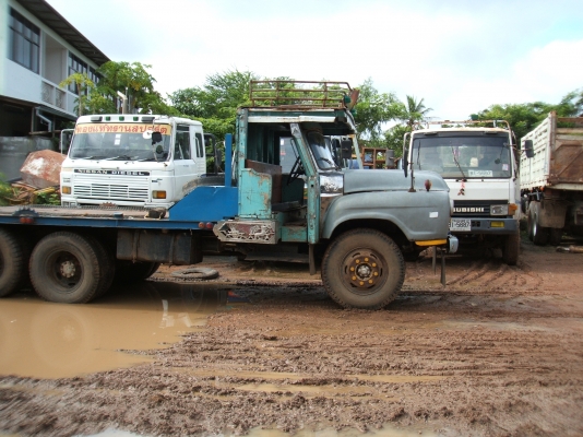 รถสิบล้อหัวยาว รถสิบล้อหัวยาว