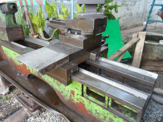 แท่นกลึง 8 ฟุต รุ่นหนัก เหวี่ยงงานได้ 1 เมตร 120,000  ด่วน !!!!!!