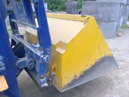 ขาย บุ้งกี้ ตัก หิน-ทราย สำหรับใส่ ฟอร์คลิฟต์