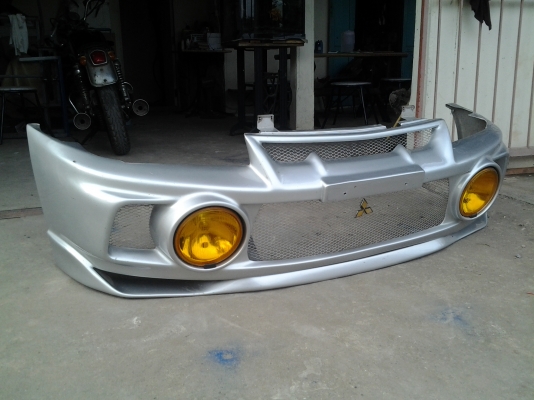 กันชนหน้า แต่ง EVO ขาย 3,000 ไม่ได้ใช้ขาย ขาดทุน