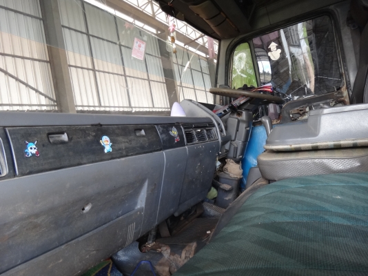 ขายด่วน  รถสิบล้อสองเพลาดัมพ์   HINO  FM  3M  เครื่อง  M10C  กระบะสามมิตร  พร้อมใช้งาน
