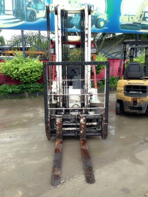 **LOT 15/9/2556** MITSUBISHI FD25 เสา4เมตร สไลท์แผงงา+สไลท์งา อ็อฟชั่นเยอะจริงๆ เครื่องดีเกียี์ดี **LOT 15/9/2556** MITSUBISHI FD25 เสา4เมตร สไลท์แผงงา+สไลท์งา อ็อฟชั่นเยอะจริงๆ เครื่องดีเกียี์ดี