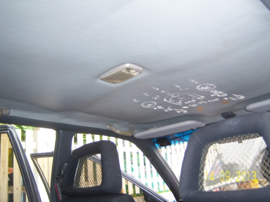 โดเรม่อน 1.6 ตัวท็อป สภาพดี ดิสเบรค 4 ล้อ ติดแก๊ส LPG