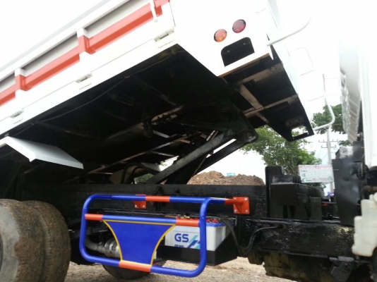 ขาย 6 ล้อดั้ม npr