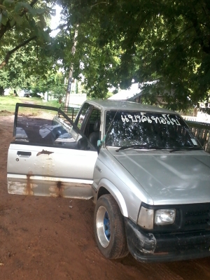 ด่วนที่สุดmazda ธันเดอร์ ปี39 เครื่องอีสุสุมังกรทอง90เกียร์ตรง66000พร้อมเล่มโอนครับ ด่วนที่สุดmazda ธันเดอร์ ปี39 เครื่องอีสุสุมังกรทอง90เกียร์ตรง66000พร้อมเล่มโอนครับ