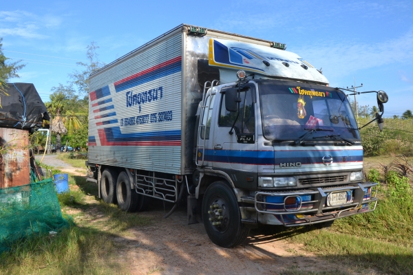 ขาย 10 ล้อตู้ HINO 210