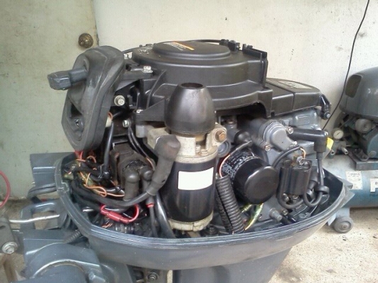 เครื่อง yamaha 9.9 ( 4 stroke)