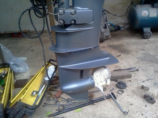 เครื่อง yamaha 9.9 ( 4 stroke)