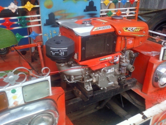 Kobota rt140 ราคา  ลดแล้ว  320000สภาพเหมือนใหม่ ไม่ได้ใช้ไม่มีคนขับใช้น้อยมาก ยางใหม่ๆ เครื่องยนต์ใหม่ๆ มีเกียร์โล