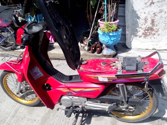 ขาย Honda Dream100 exces ครับทะเบียนไม่ขาด พร้อมโอนถูๆ ขาย Honda Dream100 exces ครับทะเบียนไม่ขาด พร้อมโอนถูๆ