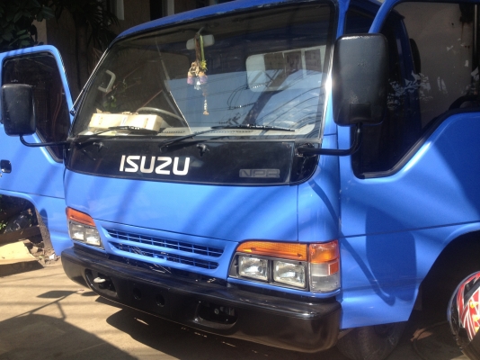ขาย ISUZU NPR66 P  เครื่อง 4HF1 120แรงติดตู้แห้งยาว5เมตรรถดีมากครับ ใช้ไม่เยอะ แอร์เย็นครบทุกคัน มีวิทยุ คัซซีสวยหมด มาเลือกเอา