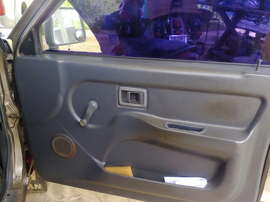 นิสสันแค๊ปหน้าโง่จอโค้ง เครื่อง Z20 ติดแก๊สแล้ว พร้อมใช้ นิสสันแค๊ปหน้าโง่จอโค้ง เครื่อง Z20 ติดแก๊สแล้ว พร้อมใช้