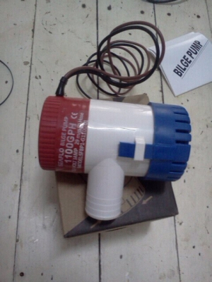 ปั๊มน้ำ