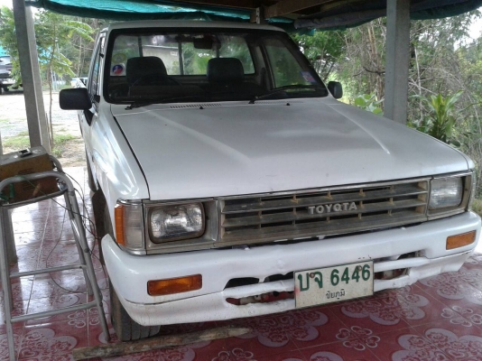 รถกระบะ TOYOTA   HERO เครื่อง 2004 สภาพพร้อมใช้  เครื่องดี  คันซีดี  สนใจโทรมาได้เลย