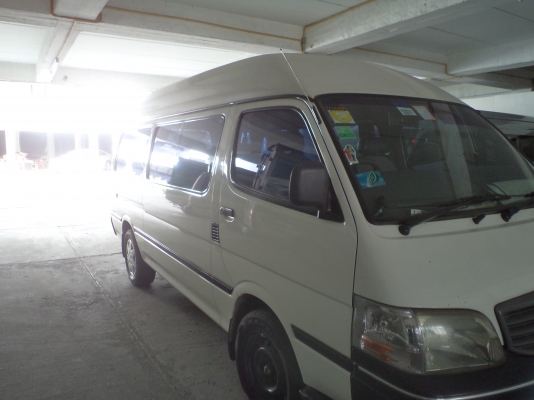 ขายรถตู้ toyota comuter ปี 2000