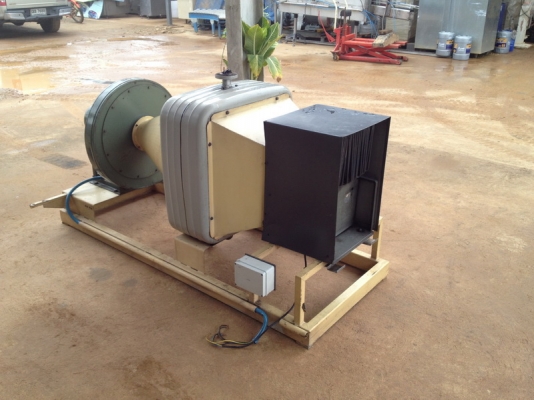 ขายโบรเวอร์ พร้อมคอยร้อนในตัว มอเตอร์ 4 แรง ใช้งานได้ปกติ