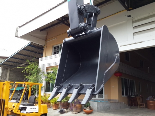 ขาย รถขุด KOBELCO  รุ่น SK035 มือสองญี่ปุ่น