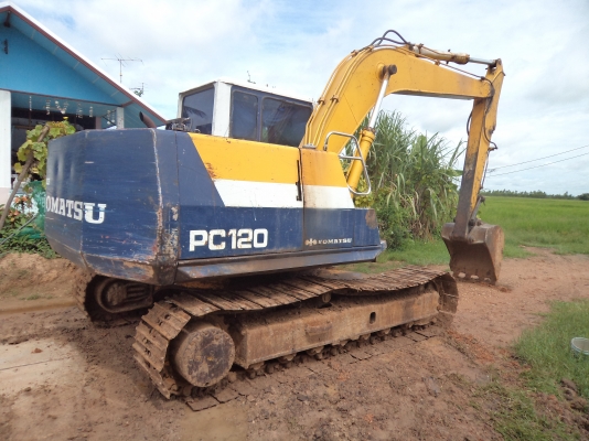 ขายรถแม็คโคPC120-5 เครื่องดี เอวแน่น แอร์เย็น ตัวเดินใหญ่ พร้อมใช้งานคับ(อินวออย์)