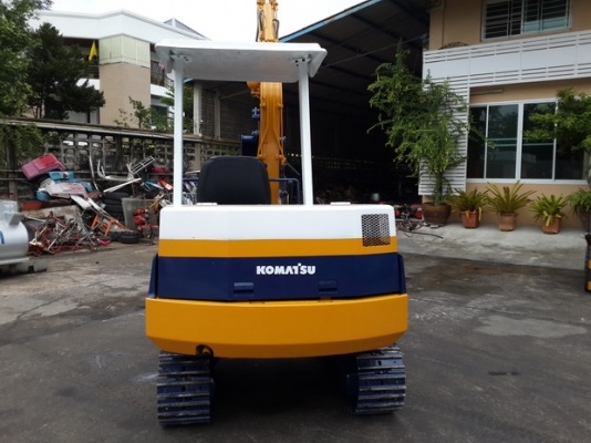 ขาย รถขุด KOMATSU รุ่น PC30-6- มือสองญี่ปุ่น