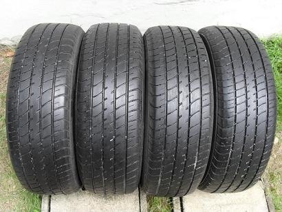 ขายยาง DUNLOP SP SPORT 2030 ปี3112 3เส้น 5011 1เส้น (1ชุด) ไม่มีปะ 185-60-15  ราคา 3,200