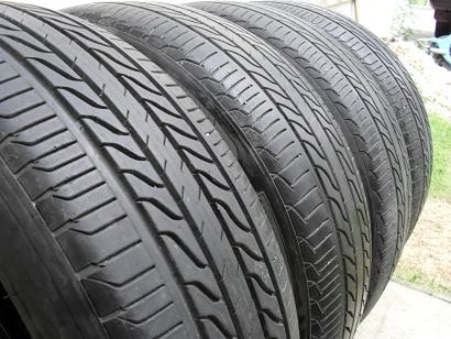 ขายยาง MICHELIN PRIMACY LC ปี11(1ชุด) 215-60-16 ราคา 2,400