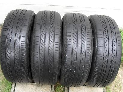 ขายยาง MICHELIN PRIMACY LC ปี3411(1ชุด) 215-60-16 ไม่มีปะ ราคา 3,400
