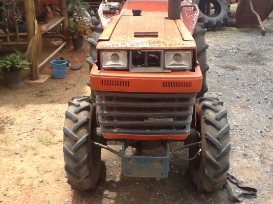 คูโบต้า L1-20 4WD 2เพลา เครื่องดี เกียร์ดี ขายตามสภาพใช้งานได้เลย