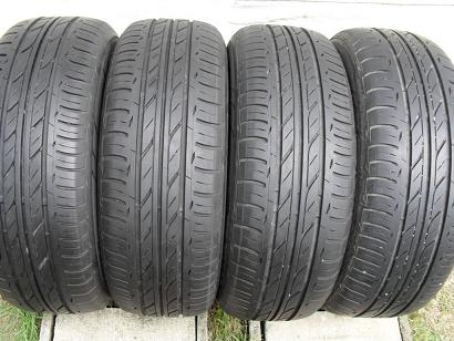 ขายยาง BRIDGESTONE ECOPIA ปี4212 3เส้น 3811 1เส้น (1ชุด) ไม่มีปะ 215-60-16 ราคา 3,800
