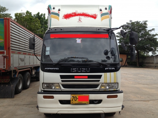 ขาย รถหกล้อ ISUZU Deca Uro2 รถปี 46 ตู้สิบบาน 7.2 เมตร