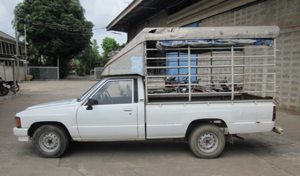 ขาย HILUX HERO 2.45D ปี 89 ตอนเดียวพร้อมใช้งาน   ครับ !!