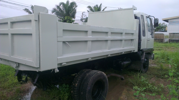 รถดั้มนอก 6ล้อ สิงห์ไฮเทค เครื่องยนต์ 195 รถดั้มนอก 6ล้อ สิงห์ไฮเทค เครื่องยนต์ 195