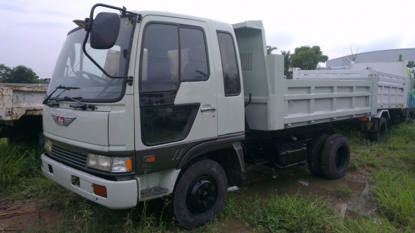 รถดั้มนอก 6ล้อ สิงห์ไฮเทค เครื่องยนต์ 195 รถดั้มนอก 6ล้อ สิงห์ไฮเทค เครื่องยนต์ 195