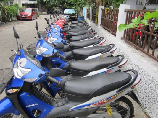 ยังไงก็ขายwave 100 ubox หลายคัน ราคาปลีกส่งเอกสารพร้อม