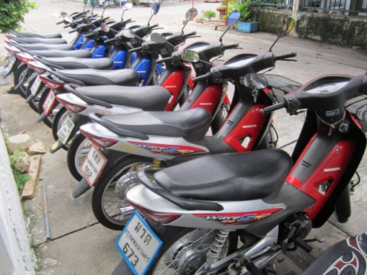 ยังไงก็ขายwave 100 ubox หลายคัน ราคาปลีกส่งเอกสารพร้อม