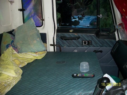 ขายหัวรถบรรทุก (ยังไม่ได้ยกลง) โทร 086-0748399 คุณหนุ่ม