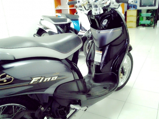 Yamaha fino ปี56 สีเทา-ดำ รถวิ่งน้อยมาก สภาพดี Yamaha fino ปี56 สีเทา-ดำ รถวิ่งน้อยมาก สภาพดี