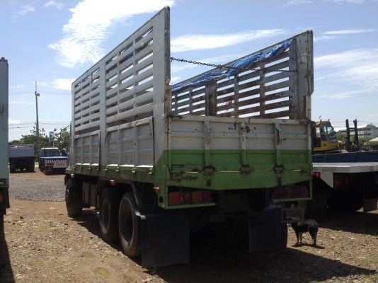 ขายสิบล้อเพลาเดียว ไม่ดัมพ์ คอกเหล็ก MITSUBISHI FUSO FN517