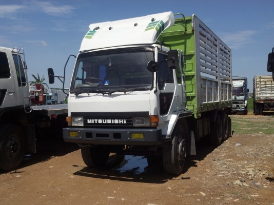 ขายสิบล้อเพลาเดียว ไม่ดัมพ์ คอกเหล็ก MITSUBISHI FUSO FN517