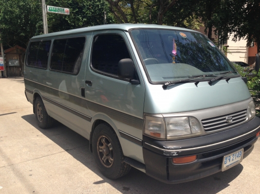 TOYOTA HIACE 2.5 1995