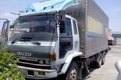 ขายIsuzu Rocky 10ล้อ1เพลา 195แรง ขายหัวกับคัซซี