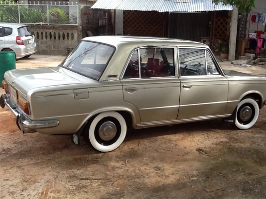 -ขายรถคลาสสิคFiat125สภาพพร้อมใช้ ขี่ทางไกลสบาย ส่งได้คับ(รูป+คลิป) ลดราคาก่อนสิ้นเดือนมกราคม