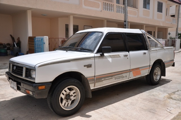 ขาย ISUZU KB 4 ประตู เครื่อง 2500 ฝาทอง พวงมาลัยเพาเวอร์ พร้อมใช้