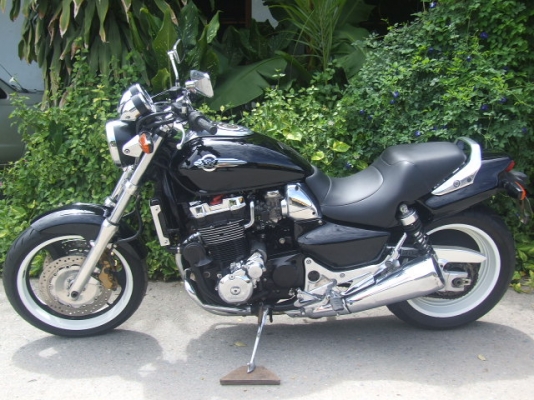 honda X4 1,300cc. เ้ก็บงานใหม่ สีใหม่ รถสวยกริ๊บๆ <<สรรพสามิต>>